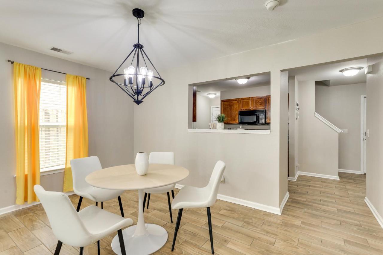 Charming North Charleston Townhome - Pets Welcome! 외부 사진